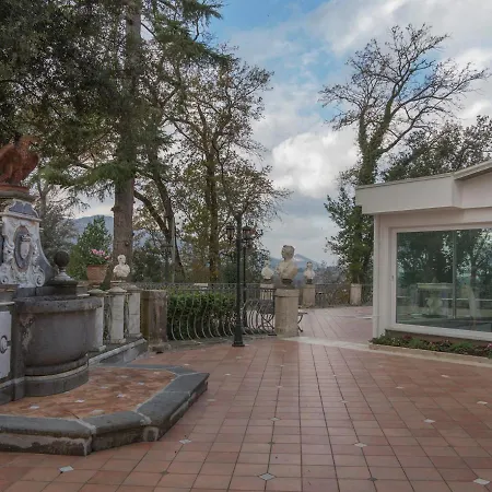 Villa Ortensia D'Avalos-2
